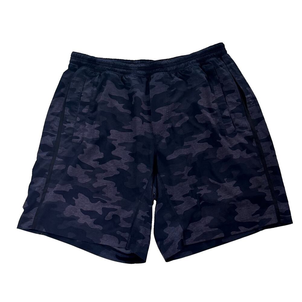 Lululemon Mens Athletica Camo Black Grey Logo Shorts M (34 in.) Performance